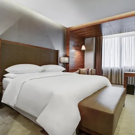 Отель Sheraton Grand